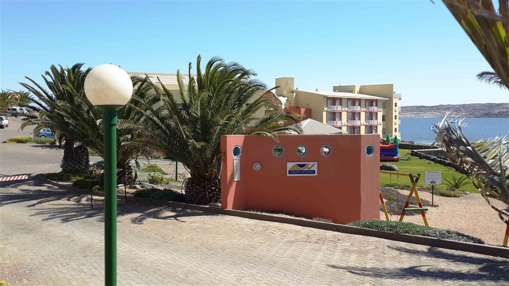 卢德里兹奈斯特酒店 Lüderitz 外观 照片